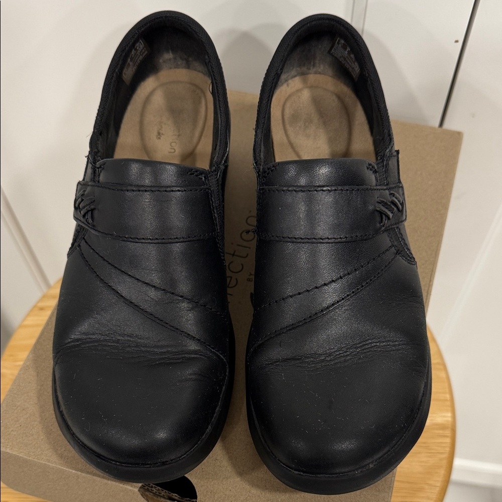 CLARKS ANGIE-PEARL CLOGS WOMENS SIZE 7M SLIP-ON SHOES BLACK LEATHER QUALITY